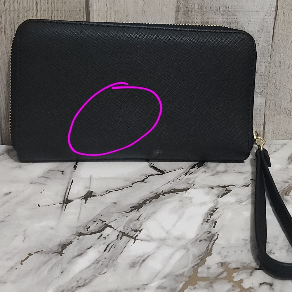 Steve Madden Black Wristlet Wallet with Gold Accent - Picture 6 of 9
